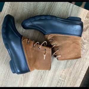 Sperry Women’s Saltwater Duck Boots - Size 9.5